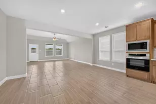 11224 Winged Elm Wy, Justin, TX 76247 - Photo 6