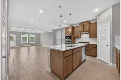 11224 Winged Elm Way, Justin, TX 76247 - Photo 4