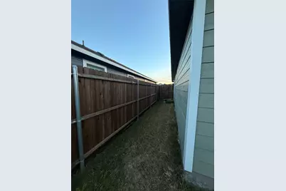 1815 Mallen Farm Ridge, Crandall, TX 75114 - Photo 8