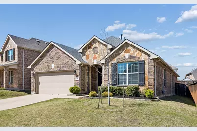 916 Llano Falls Drive, McKinney, TX 75071 - Photo 2