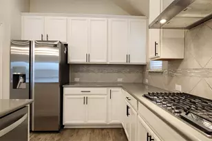 3621 Brahman Ct, McKinney, TX 75071 - Photo 6