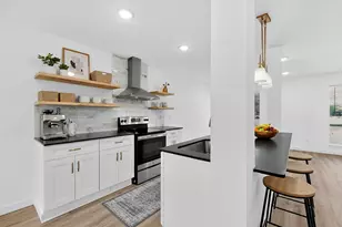 400 Casa Bello Ct, Irving, TX 75062 - Photo 4