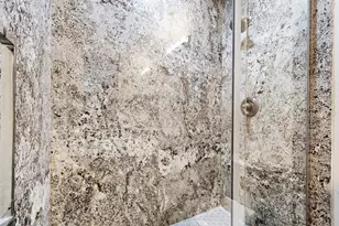 400 Casa Bello Ct, Irving, TX 75062 - Photo 18