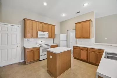 9508 Fox Hill Drive, Fort Worth, TX 76131 - Photo 10