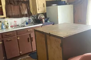 302 S Pearl St, Mart, TX 76664 - Photo 10