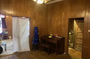 302 S Pearl St, Mart, TX 76664 - Photo 14