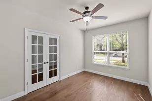 309 Tottenham Ct, McKinney, TX 75072 - Photo 6