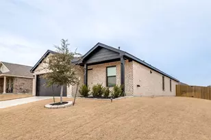 1650 Woodbrook Ln, Hutchins, TX 75141 - Photo 2