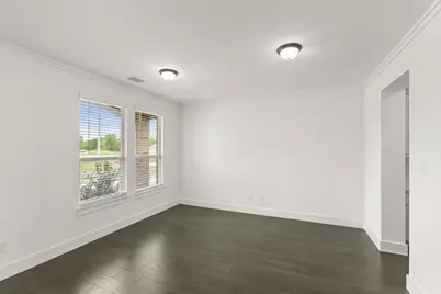 412 Newpark Boulevard, DeSoto, TX 75115 - Photo 6