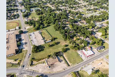 5412 Ramey Avenue, Fort Worth, TX 76105 - Photo 2