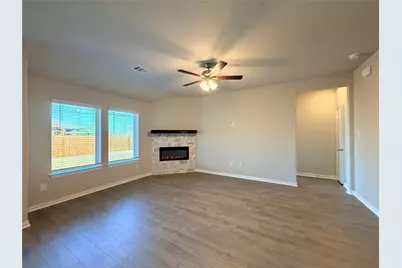 5401 Inwood Drive, Denton, TX 76207 - Photo 4