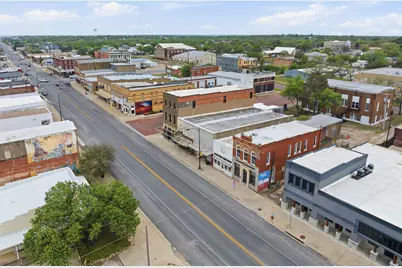 612 Conrad Hilton Boulevard, Cisco, TX 76437 - Photo 26