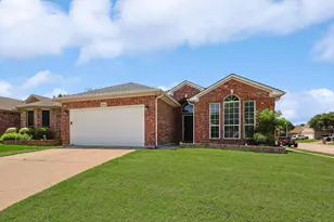 4800 Valley Springs Trail, Fort Worth, TX 76244 - Photo 2