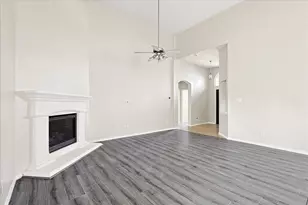 4800 Valley Springs Trail, Fort Worth, TX 76244 - Photo 10