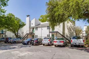 7431 Holly Hill Dr, Dallas, TX 75231 - Photo 24