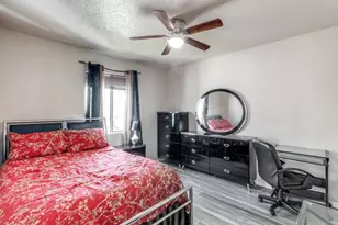 7431 Holly Hill Dr, Dallas, TX 75231 - Photo 14