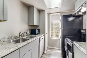 7431 Holly Hill Dr, Dallas, TX 75231 - Photo 12