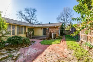 9759 Shoreview Rd, Dallas, TX 75238 - Photo 12