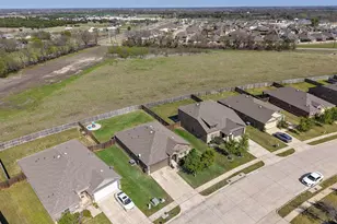 2410 Lupton St, Anna, TX 75409 - Photo 4