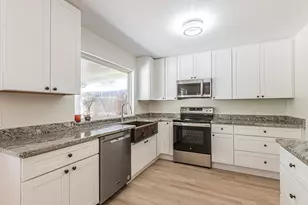 8224 Pearl St, North Richland Hills, TX 76180 - Photo 12