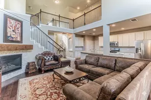 800 Spring Falls Dr, McKinney, TX 75071 - Photo 4