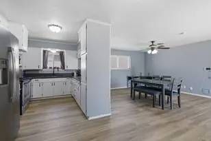 3608 Northcut Dr, North Richland Hills, TX 76117 - Photo 8