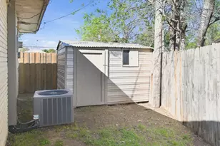 3608 Northcut Dr, North Richland Hills, TX 76117 - Photo 22