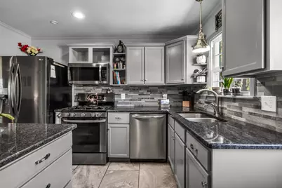 801 Holly Drive, Garland, TX 75040 - Photo 14