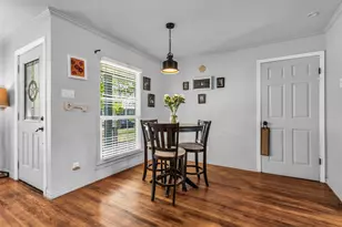 801 Holly Dr, Garland, TX 75040 - Photo 8