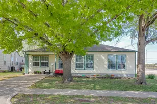 801 Holly Dr, Garland, TX 75040 - Photo 28