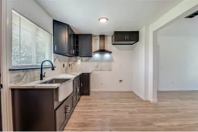 4625 Kyle Drive, Balch Springs, TX 75180 - Photo 8