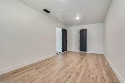 4625 Kyle Drive, Balch Springs, TX 75180 - Photo 18