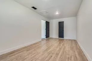 4625 Kyle Dr, Balch Springs, TX 75180 - Photo 18