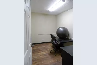 4373 S Hampton Road #A, Dallas, TX 75232 - Photo 8