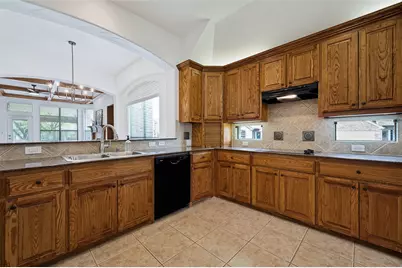 389 Saddleback Drive, Fairview, TX 75069 - Photo 6