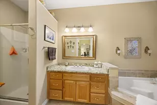5204 Nueces Ct, Granbury, TX 76049 - Photo 24