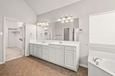 816 Owl Creek Drive, Murphy, TX 75094 - Photo 20