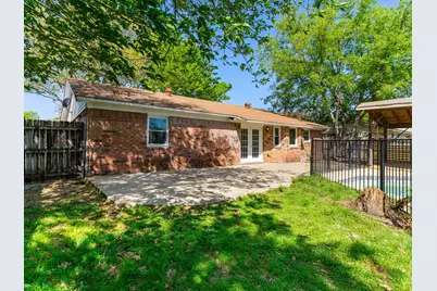 6620 Bernadine Drive, Watauga, TX 76148 - Photo 4