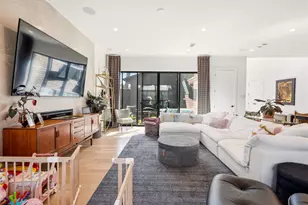 3871 Clover Ln, Dallas, TX 75220 - Photo 4