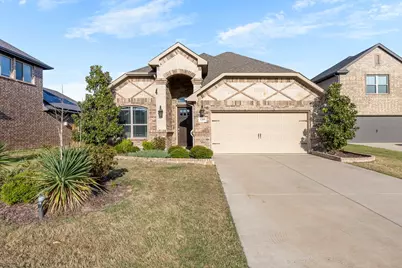 1209 Rushmore Drive, Burleson, TX 76028 - Photo 2