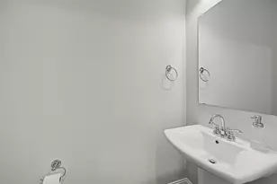 537 Hutchinson Ln, Lewisville, TX 75077 - Photo 14