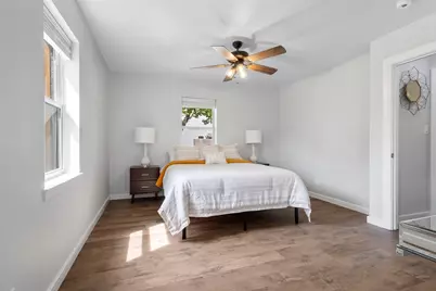 610 S 10th Street, Sanger, TX 76266 - Photo 8