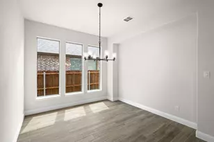 705 Seahawk St, Joshua, TX 76058 - Photo 8