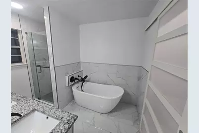 7709 Marlborough Drive W, Fort Worth, TX 76134 - Photo 4