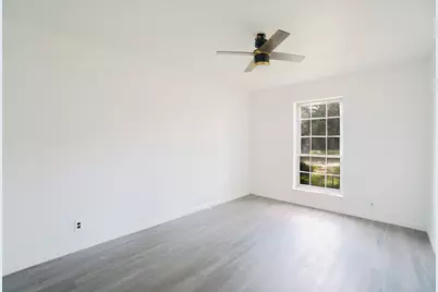 7709 Marlborough Drive W, Fort Worth, TX 76134 - Photo 6