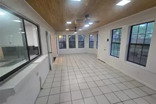 7709 Marlborough Dr W, Fort Worth, TX 76134 - Photo 14