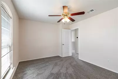 5140 Mirror Lake Drive, Haltom City, TX 76117 - Photo 20