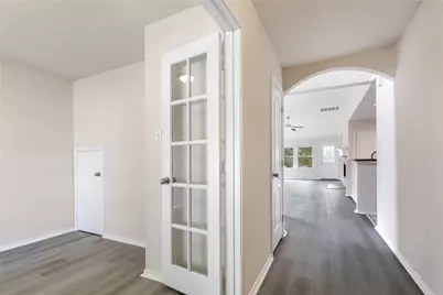 5140 Mirror Lake Drive, Haltom City, TX 76117 - Photo 26