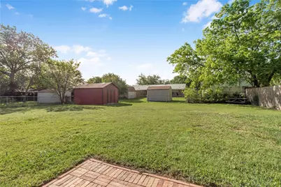 4408 Tiptop Street, Haltom City, TX 76117 - Photo 24