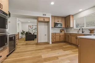 4122 Heartstone Dr, Grapevine, TX 76051 - Photo 8